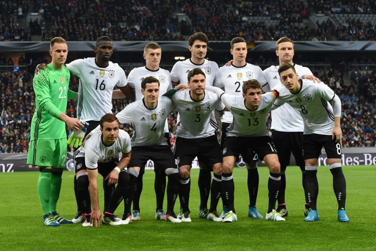 EM Trikots 2016 ⚽ das neue DFB Deutschland Trikot 2016